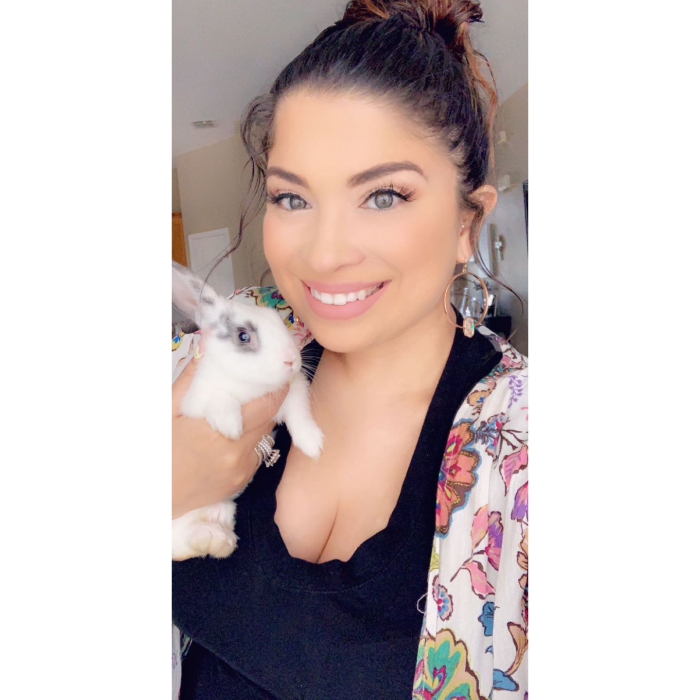 Some bunny loves me !!